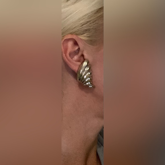 Vintage Taxco Sterling Silver Swirl Clip On Earrings - Picture 9 of 11